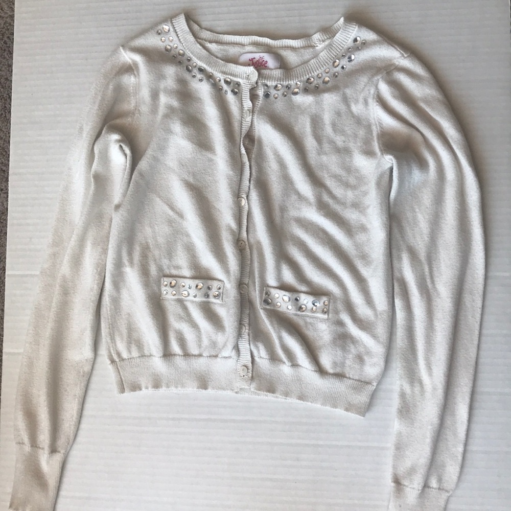 Justice sweater